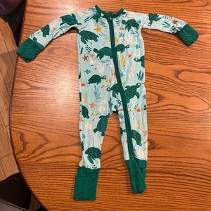 3-6m zippie/3T short 2 piece